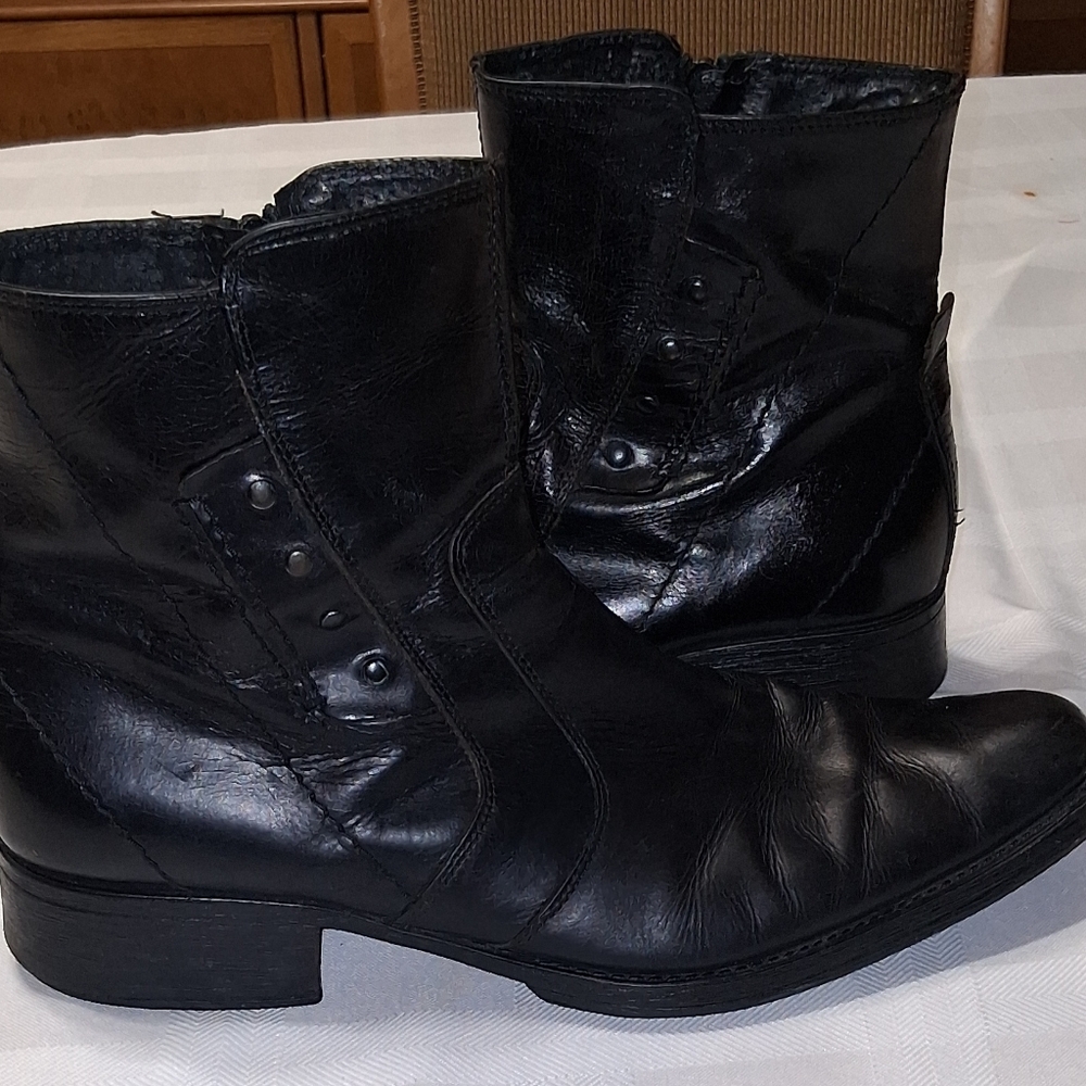 Aldo Black Leather Dress Boots - Picture 5 of 8